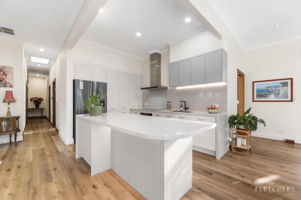 25 Riverview Road, Balwyn North - Thumbnail 5