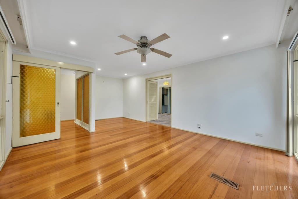 8 Lancaster Way, Melton West - Thumbnail 5