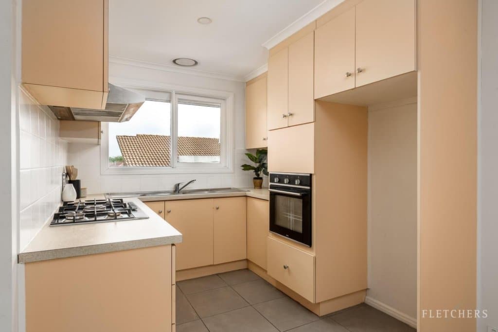 1/2 Comeram Court, Mill Park - Thumbnail 6