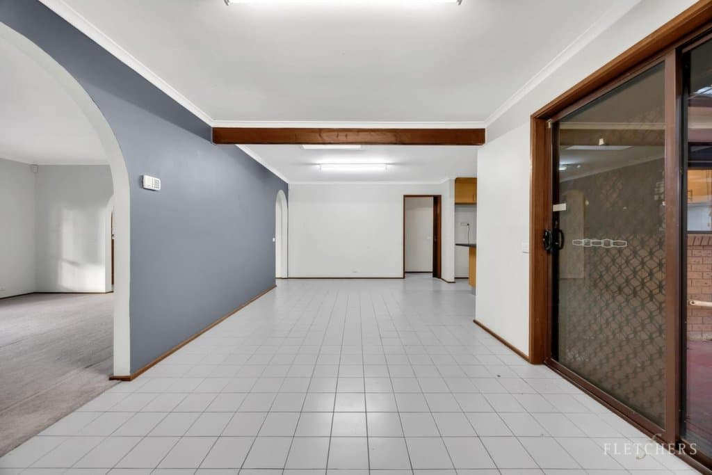6 Cambrian Way, Melton West - Thumbnail 3