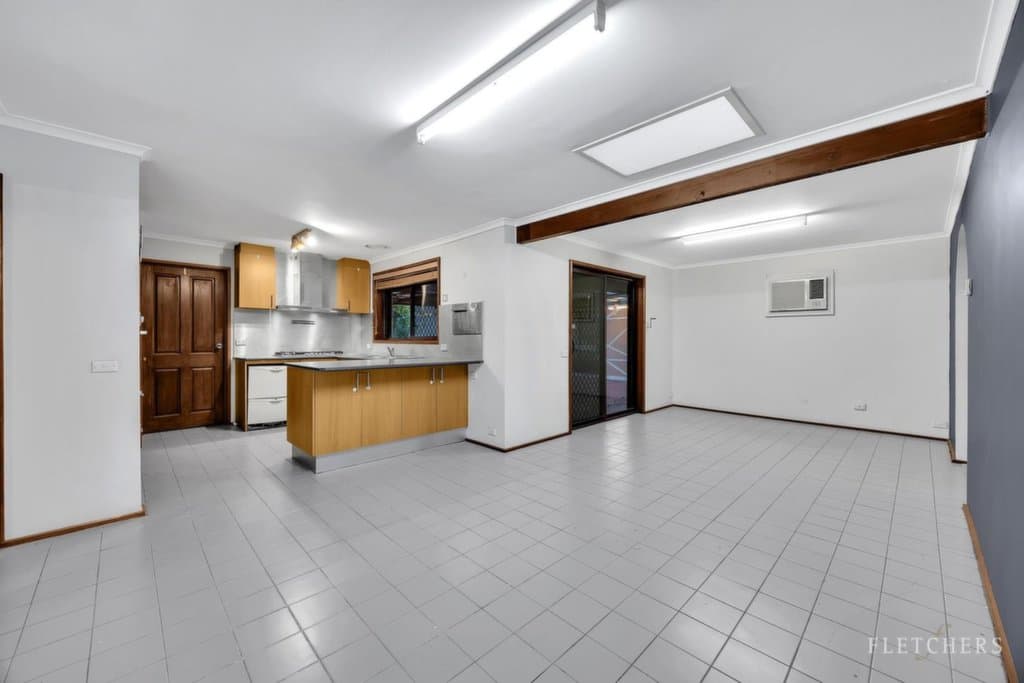 6 Cambrian Way, Melton West - Thumbnail 7