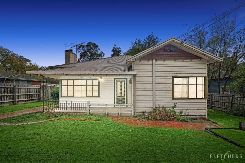 5 Surrey Road West, Croydon - Image 1