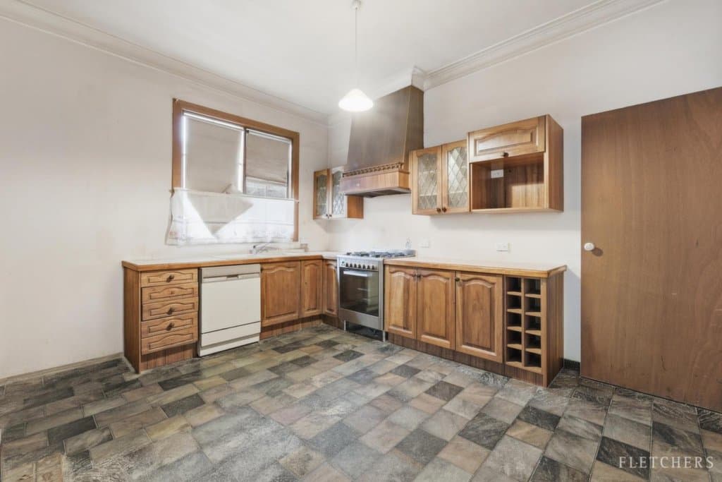 5 Surrey Road West, Croydon - Thumbnail 3