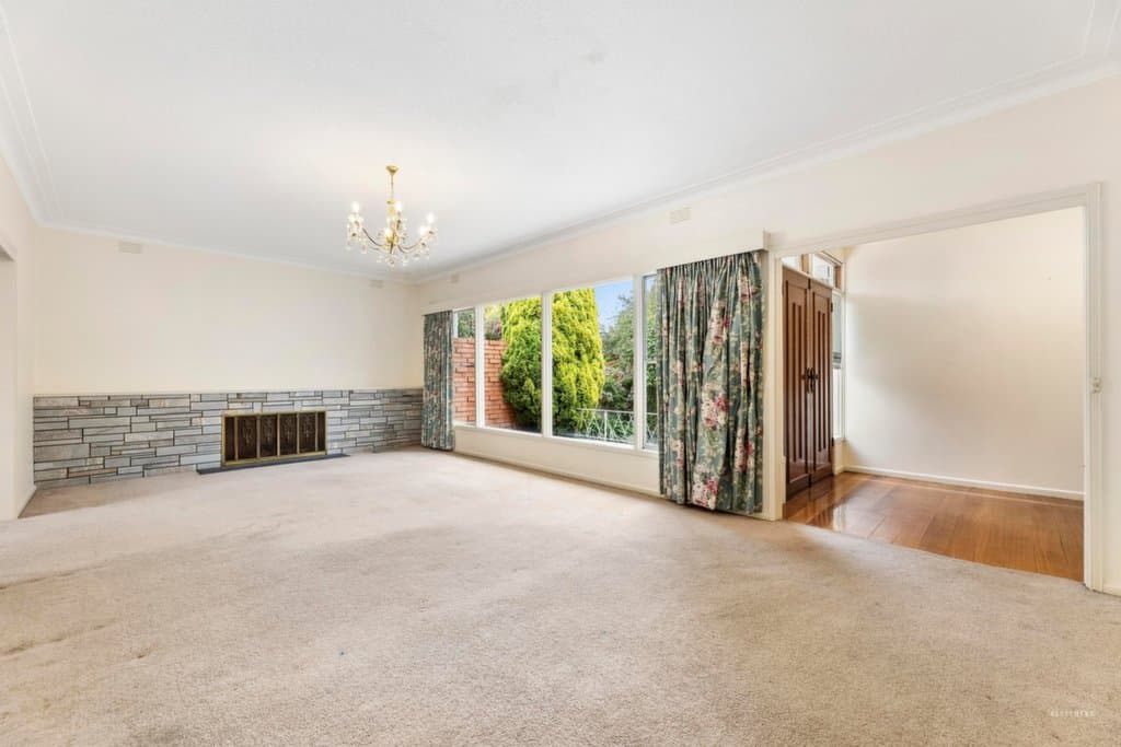 54 Kenny Street, Balwyn North - Thumbnail 3