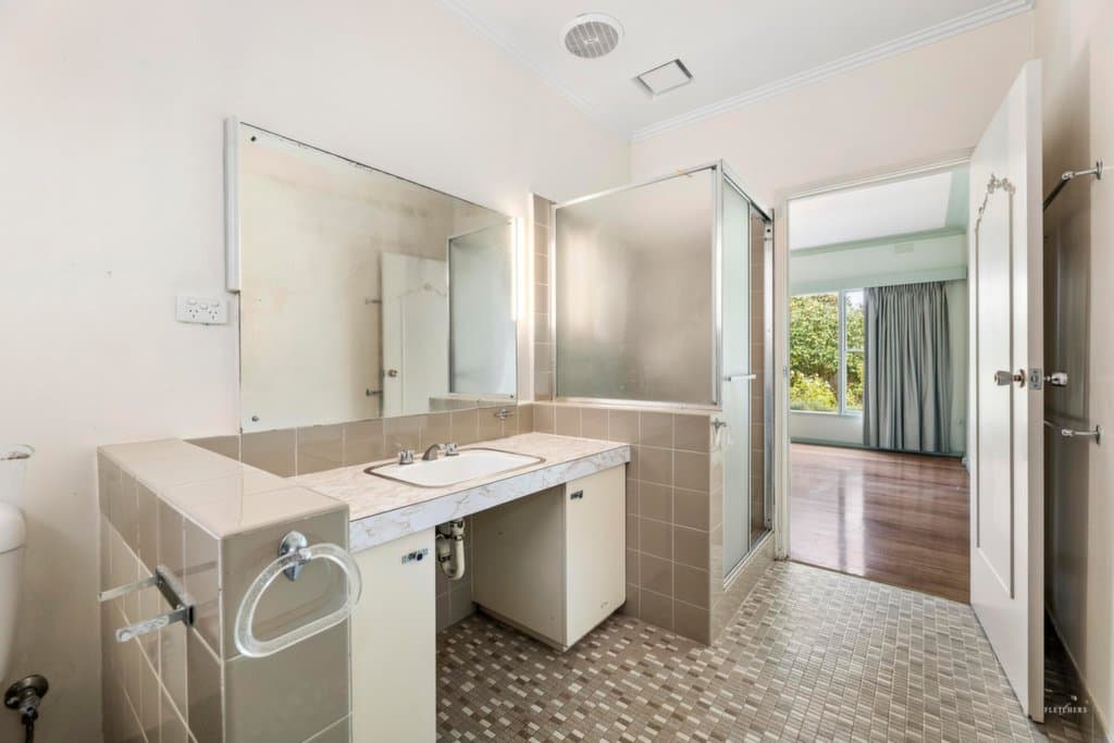 54 Kenny Street, Balwyn North - Thumbnail 5