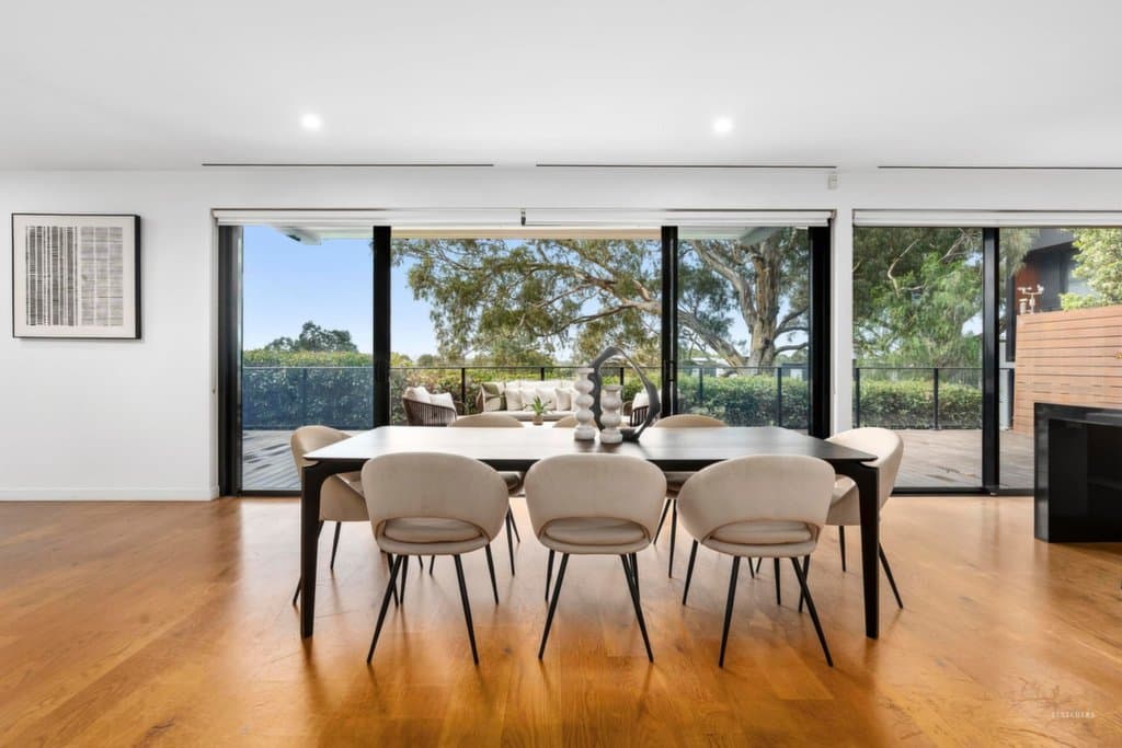 14 Lower Drive North, Kew - Thumbnail 6