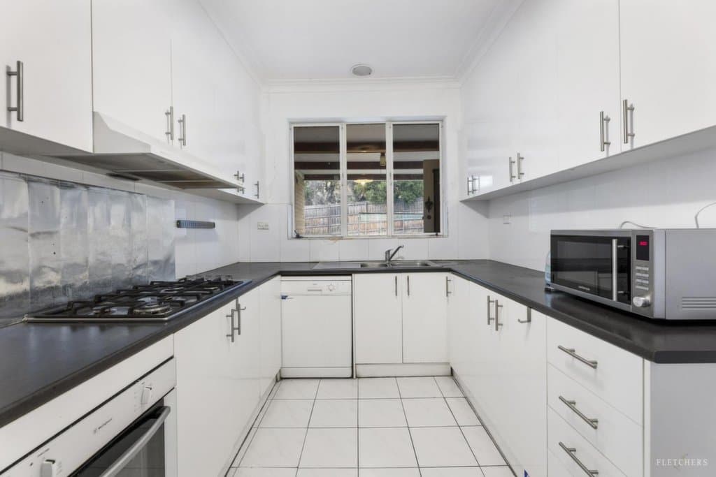 5 Almond Street, Balwyn North - Thumbnail 4