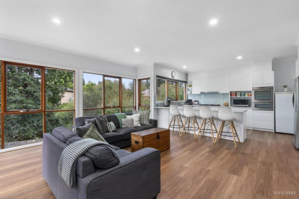 21 Nicholsdale Road, Camberwell - Thumbnail 2