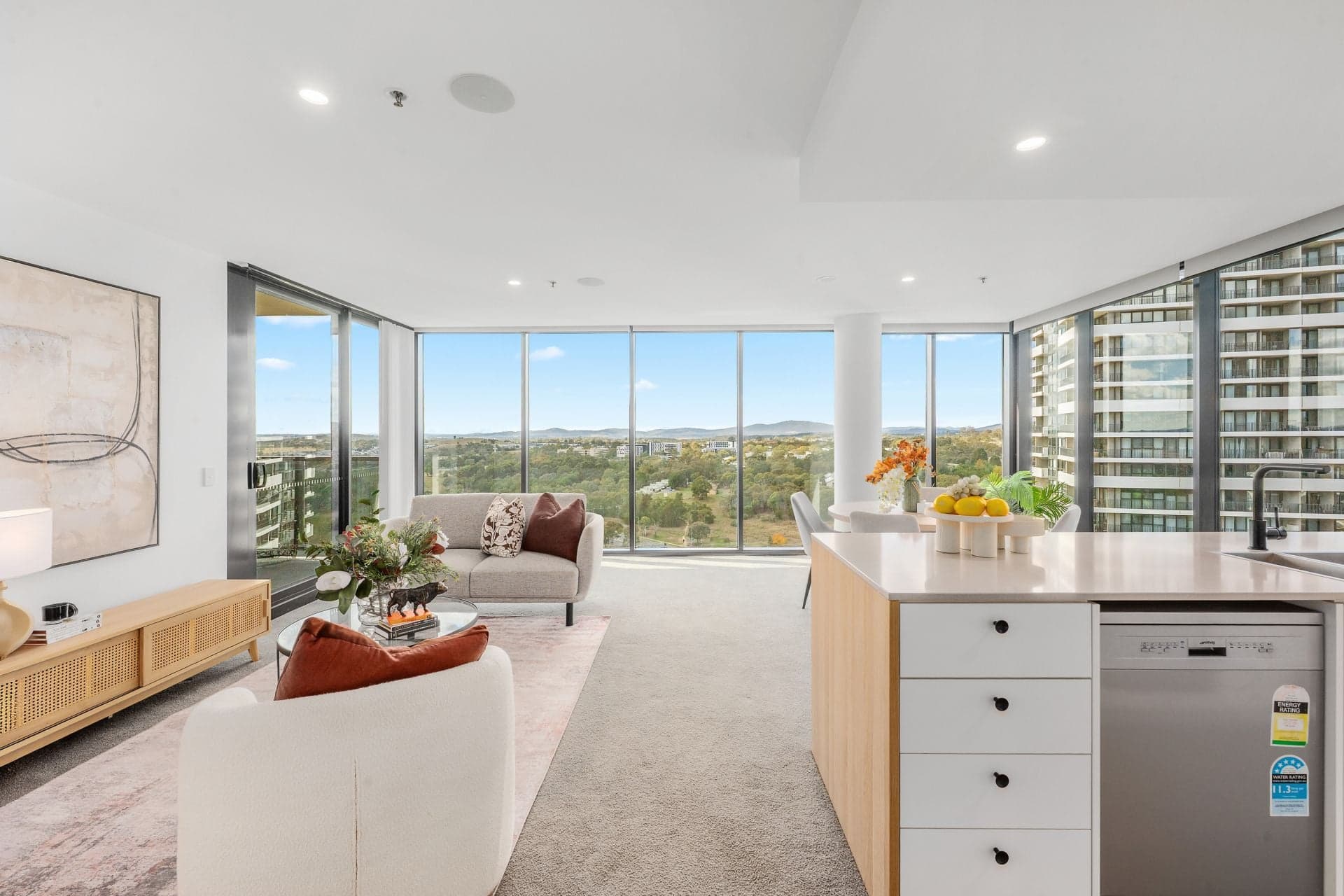 1801/4 Grazier Lane Belconnen ACT, Belconnen - Thumbnail 3