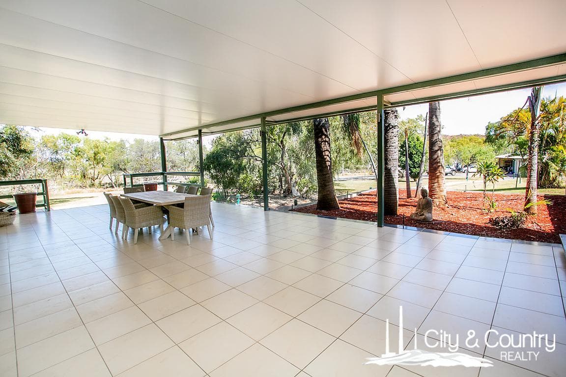 3 Lloyd Close, Mount Isa, Mount Isa - Image 1