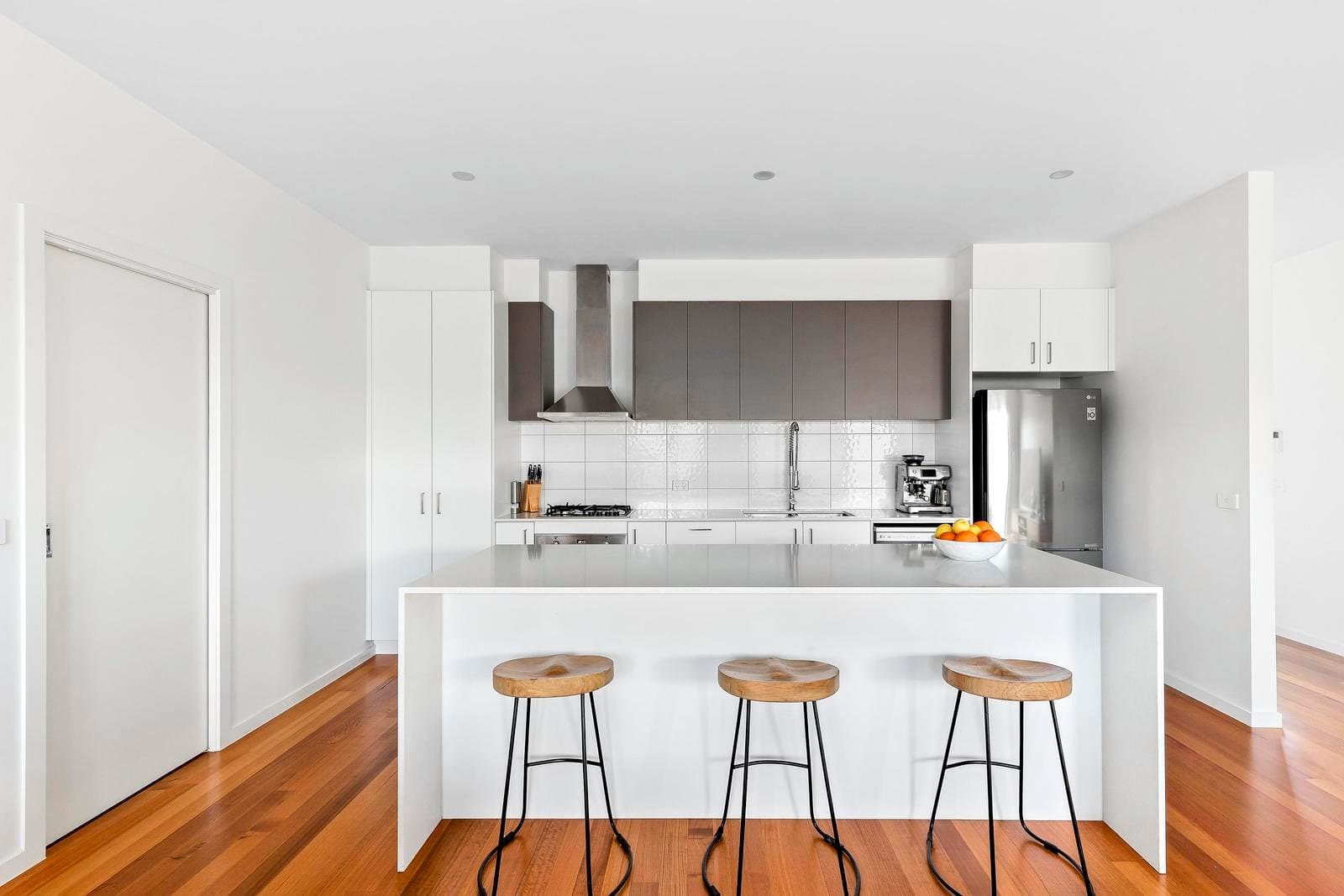 3/31 Creswell Avenue, Airport West VIC 3042, Airport West - Thumbnail 2