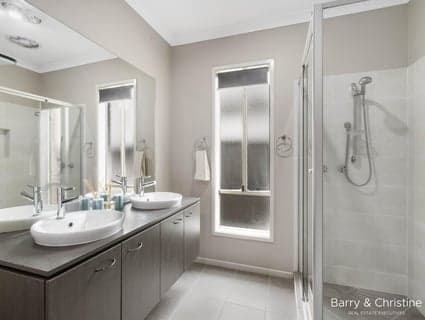 7 Greenway Drive, Pakenham - Thumbnail 6