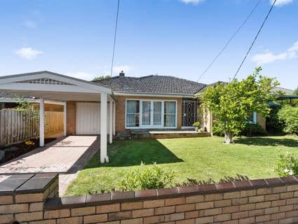 4 Macorna Street, Frankston - Image 1