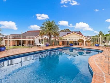 7 Ebony Drive, Hamlyn Terrace - Thumbnail 3