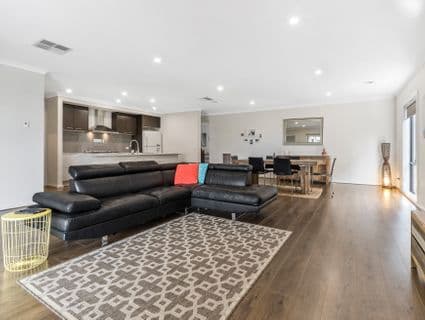 19 Celtic Drive, Cranbourne East - Thumbnail 6