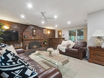 13 Dianella Court, Frankston - Thumbnail 5