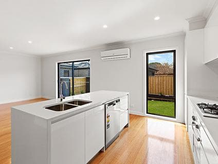 24 Binbrook Drive, Croydon - Thumbnail 2
