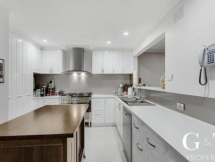 5 Saxonwood Court, Frankston - Thumbnail 6