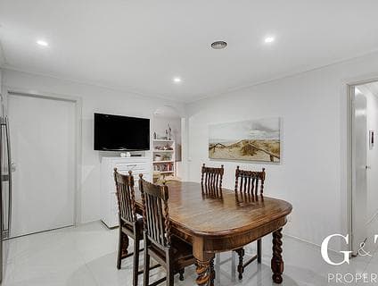 5 Saxonwood Court, Frankston - Thumbnail 7