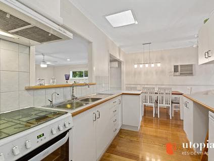 10 Yvonne Avenue, Croydon South - Thumbnail 8