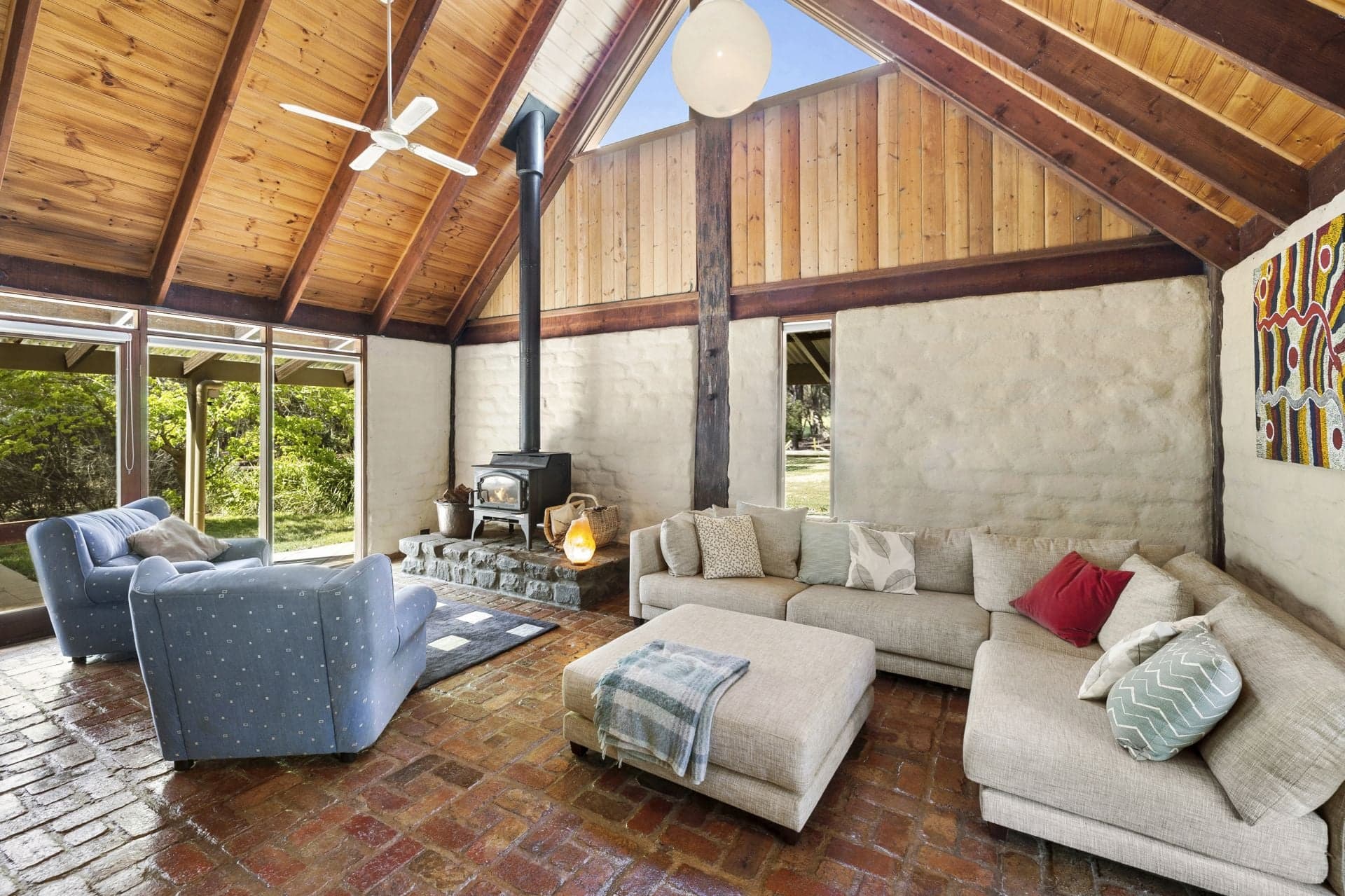 25 Dunloe Court, Bellbrae - Thumbnail 3