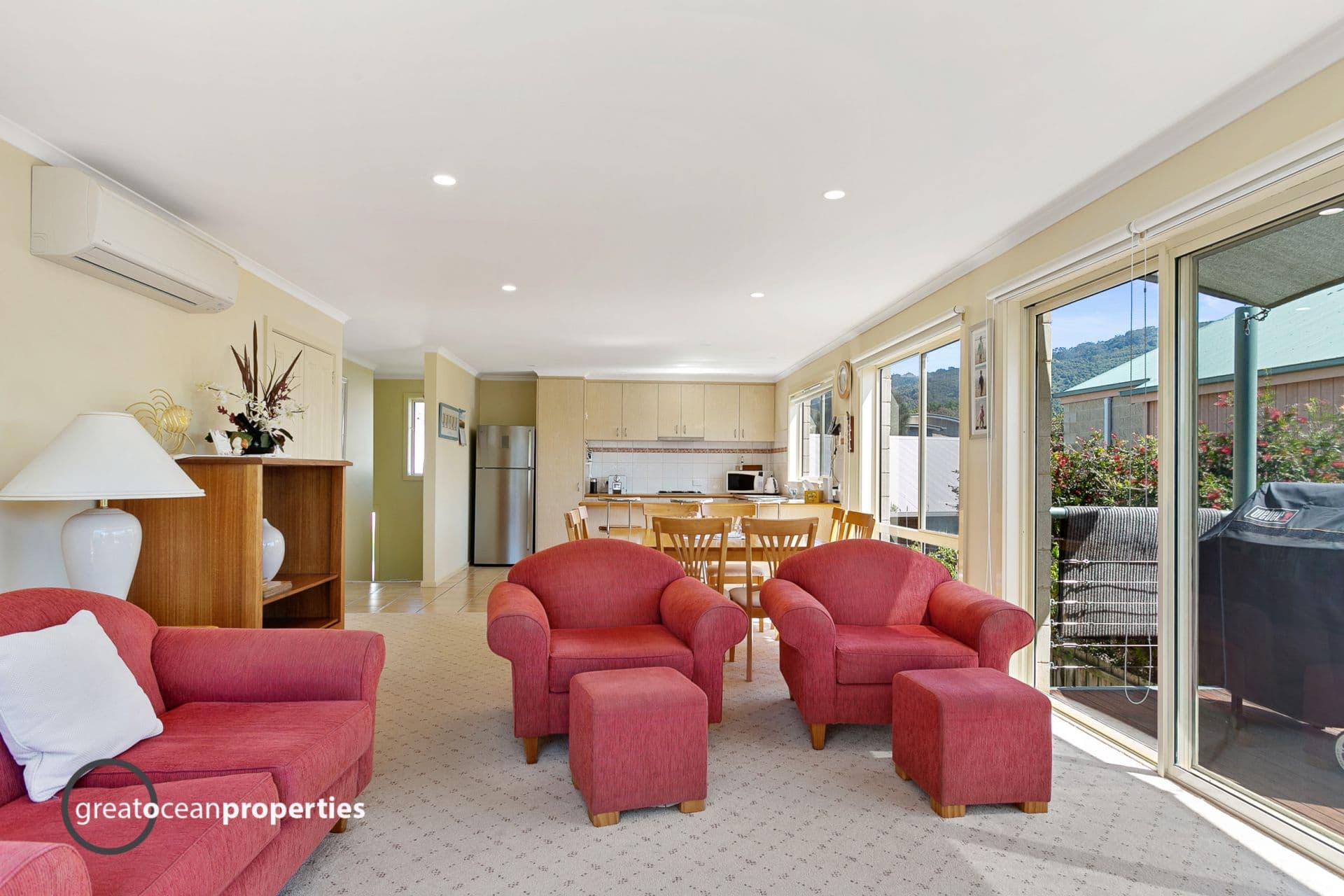2/10 Murray Street, Apollo Bay - Thumbnail 7