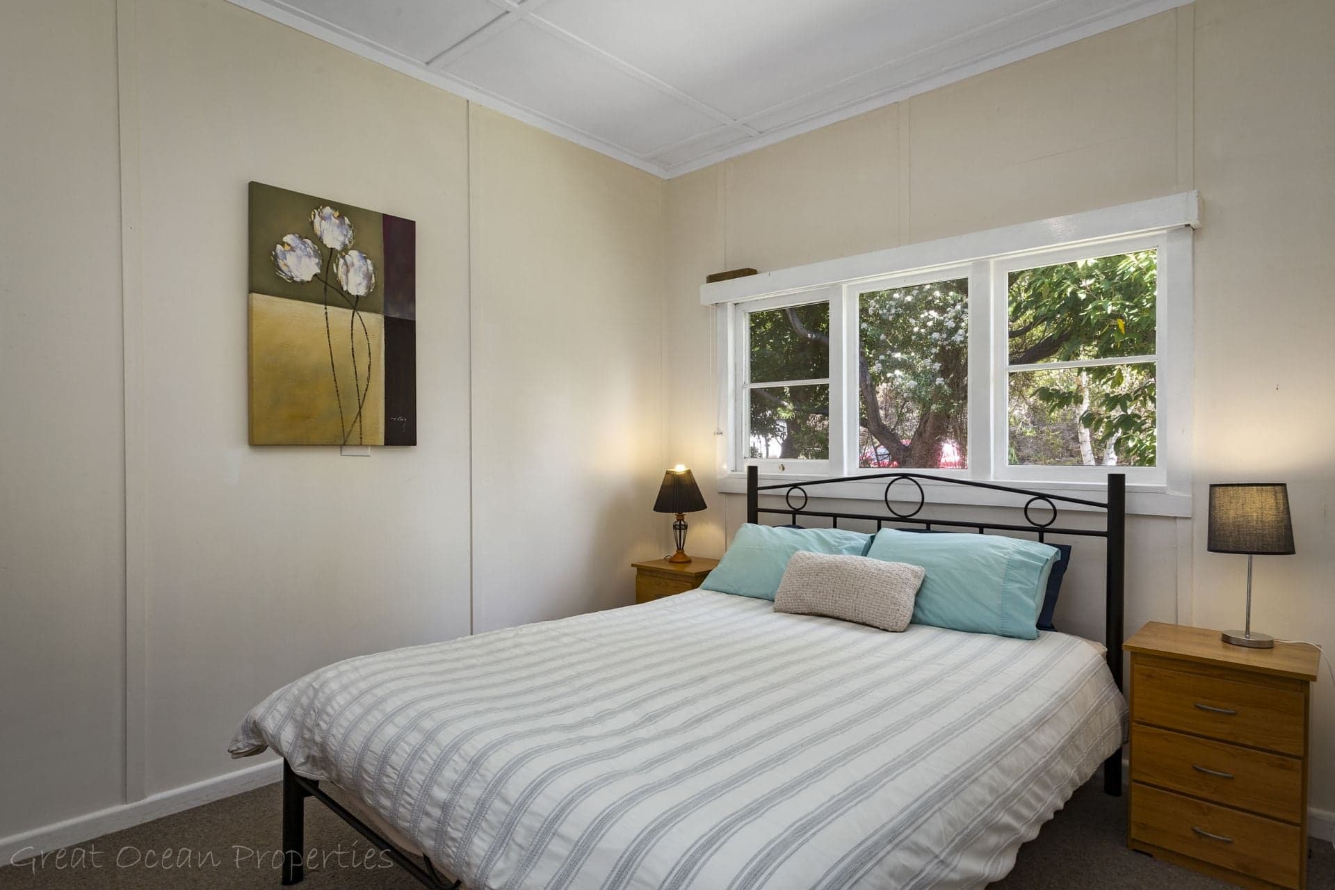19 Great Ocean Road, Marengo - Thumbnail 7