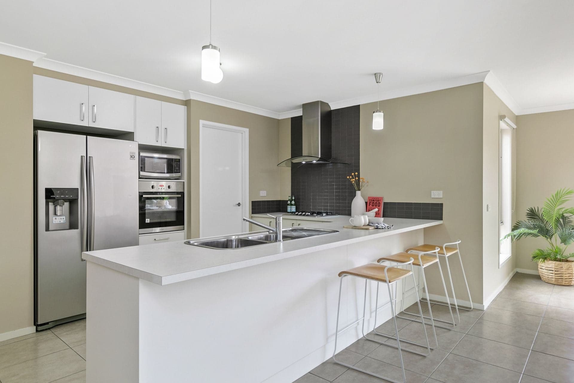 1 Centreside Drive, Torquay - Thumbnail 5