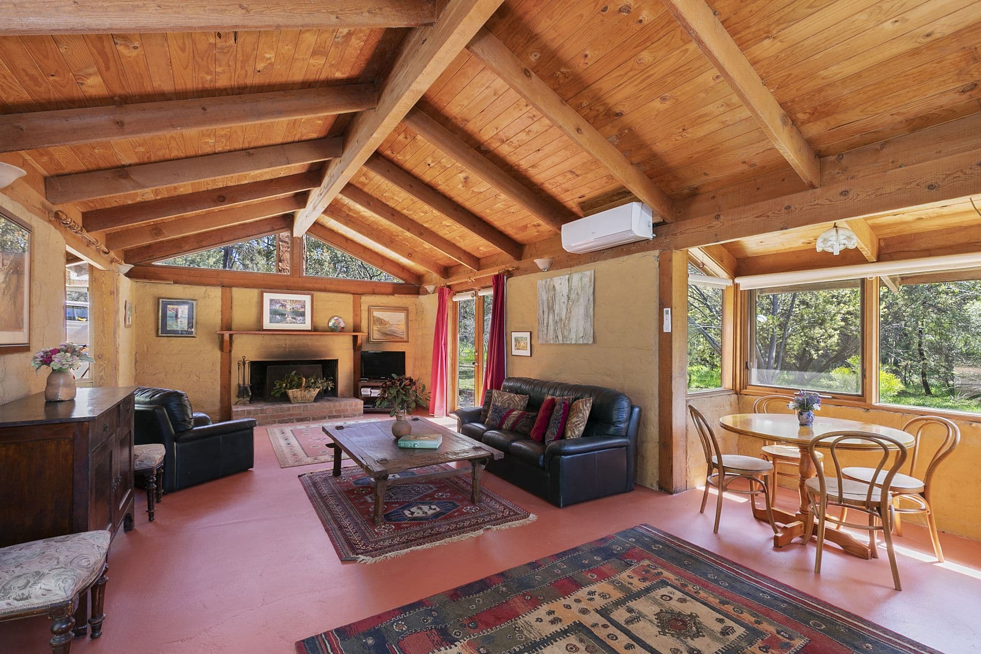 10 Gilbert Street, Aireys Inlet - Thumbnail 3