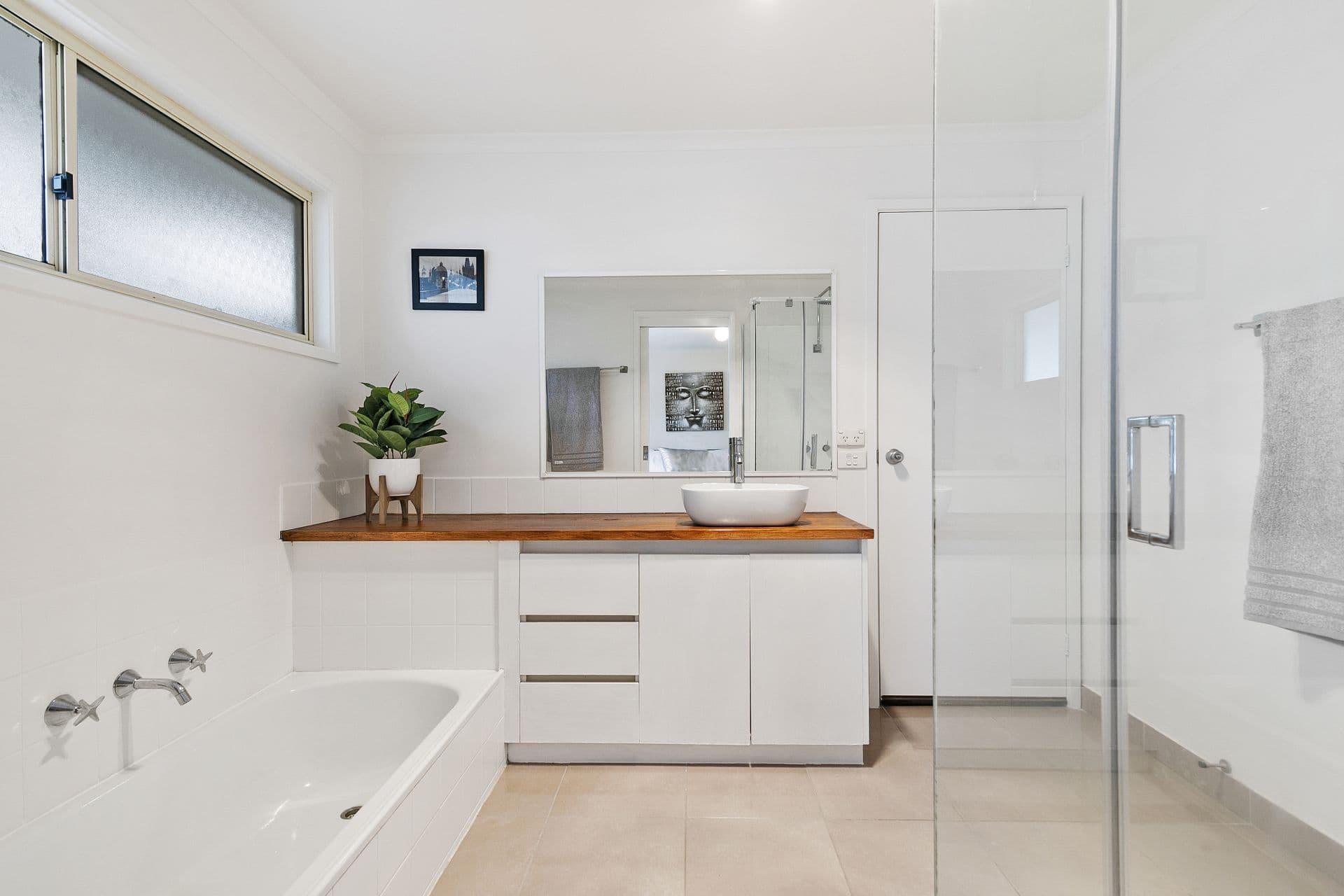 28 Kirkmore Avenue, Jan Juc - Thumbnail 5