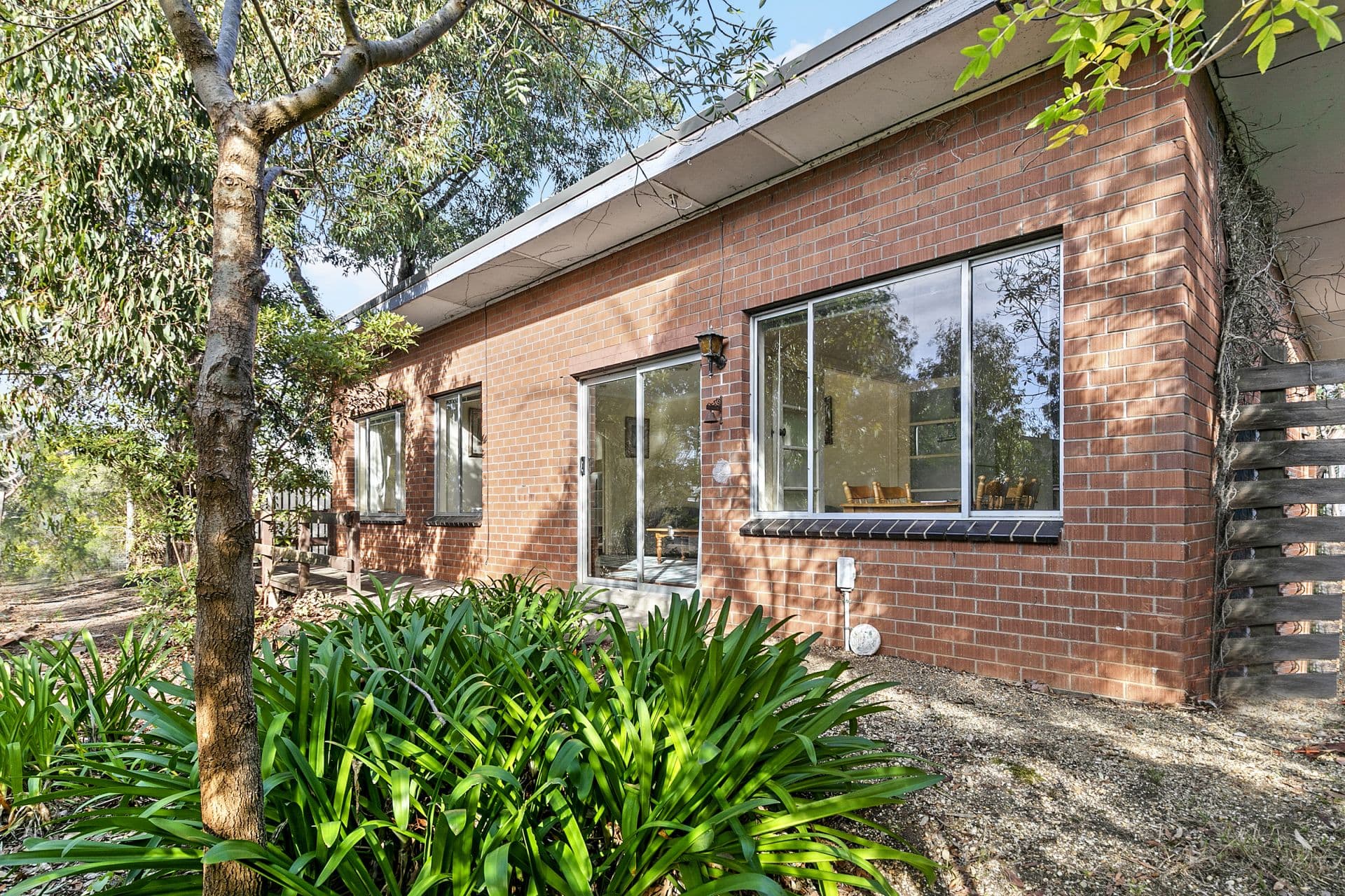 37 Great Ocean Road, Aireys Inlet - Thumbnail 2