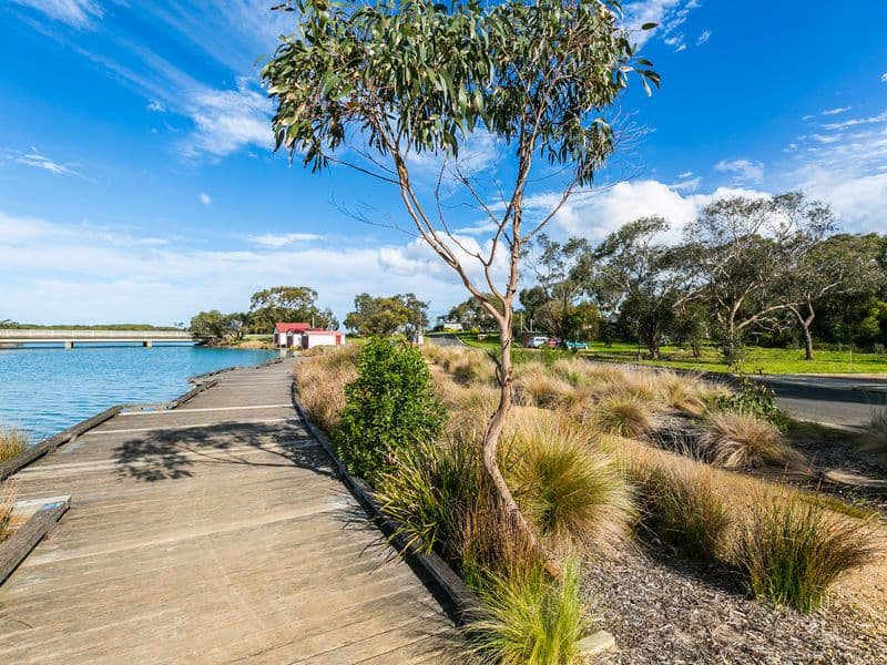 1B Walker Street, Anglesea - Thumbnail 8
