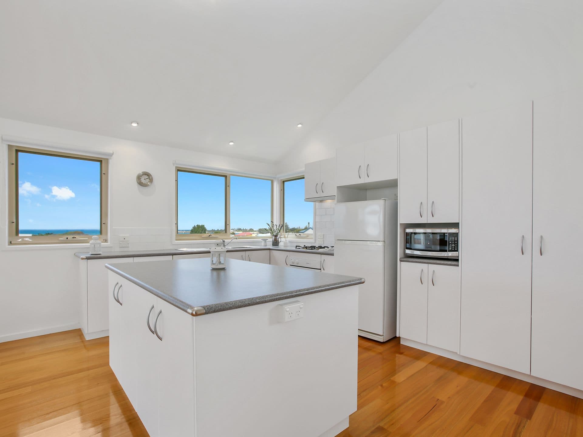 22 Seaview Drive, Apollo Bay - Thumbnail 8