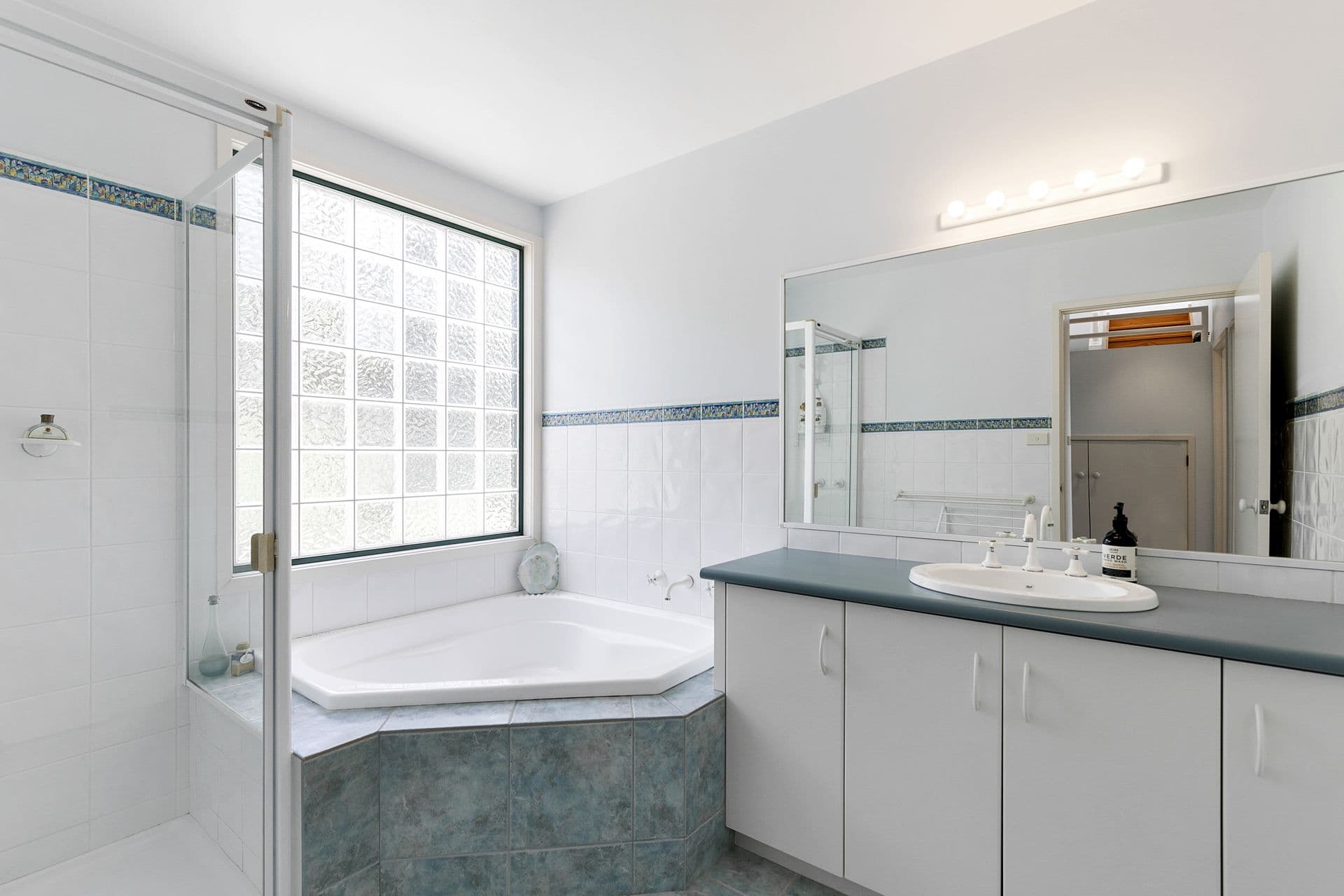4 Ironbark Avenue, Fairhaven - Image 1