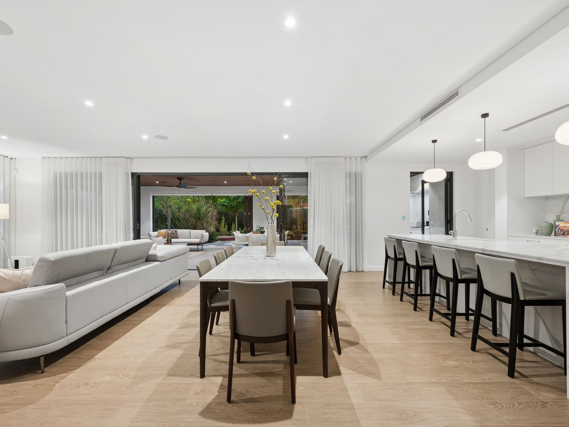 26 Ranelagh Cr, South Perth, WA, 6151, South Perth - Thumbnail 2