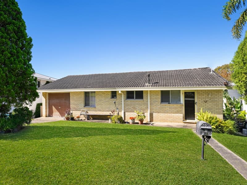 26 Braemar Drive, Wamberal, Wamberal - Image 1
