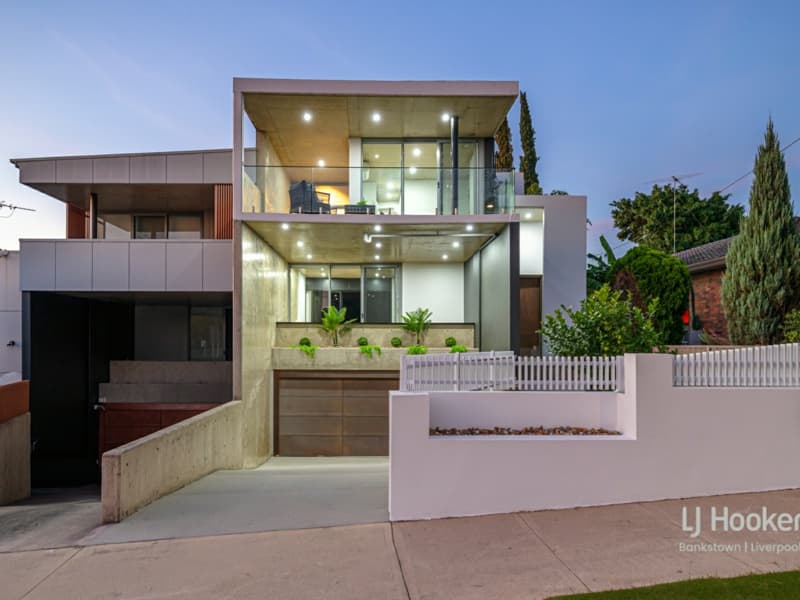 16 Railway Parade, Condell Park, Condell Park - Image 1