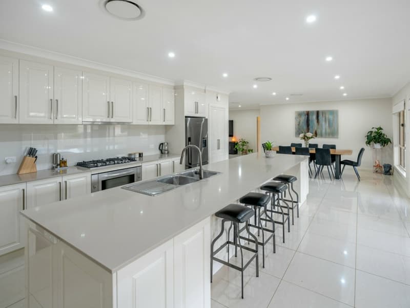 33-35 Rose Road, Griffith, Griffith - Image 1