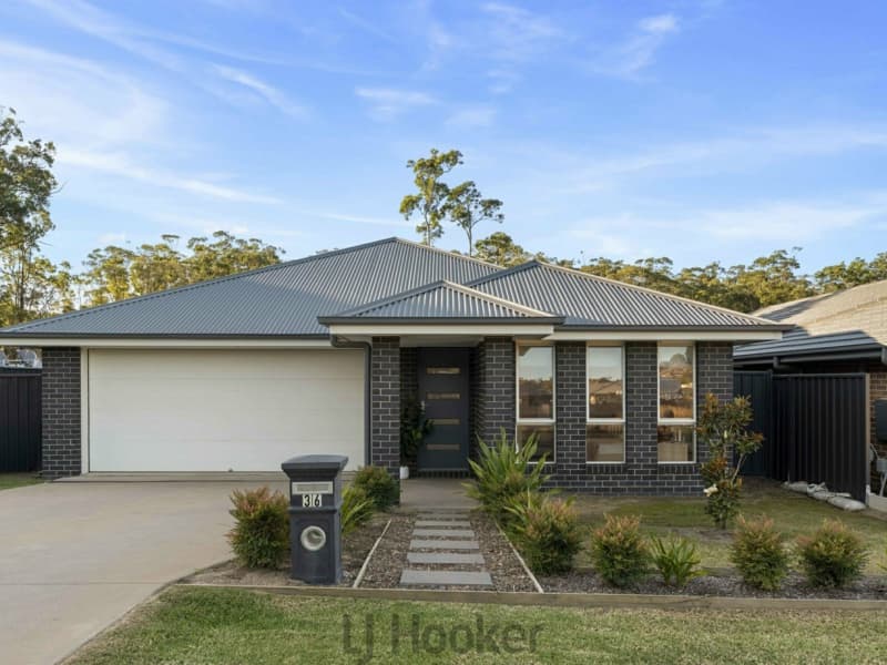 36 Fred Avery Drive, Buttaba, Buttaba - Image 1