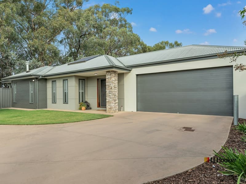 3/4 Dumfries Court, Moama, Moama - Image 1