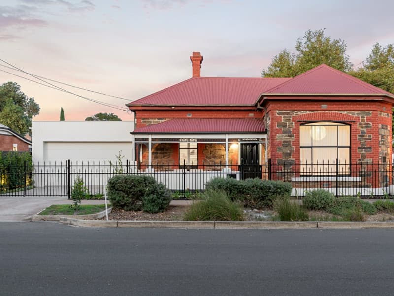 25 Ebor Avenue, Mile End, Mile End - Image 1