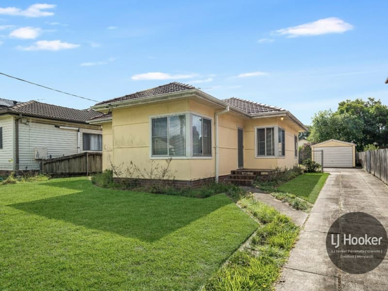 9 Heath Street, Granville, Granville - Image 1