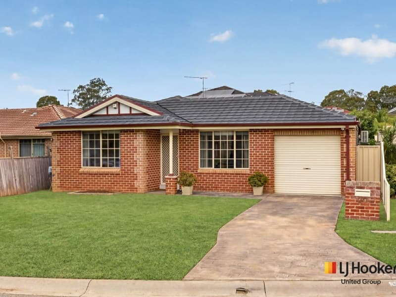 20 Slessor Road, Casula, Casula - Image 1
