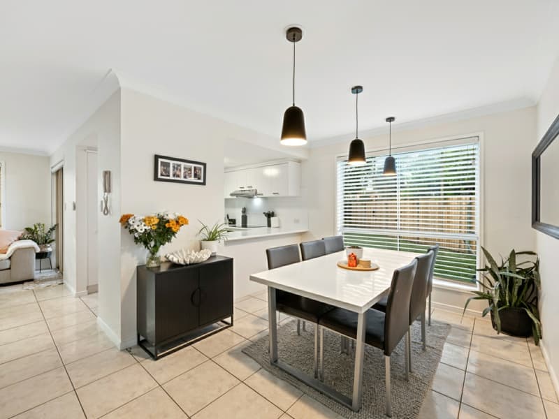 3/113-115 Arundel Drive, Arundel, Arundel - Image 1