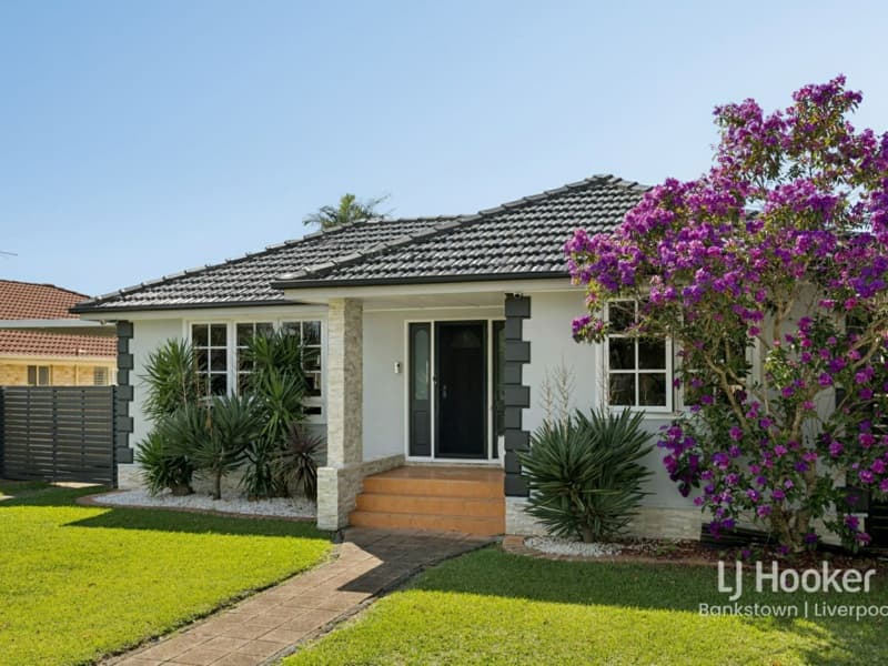 35 Ambon Road, Holsworthy, Holsworthy - Image 1
