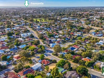 1 Ralston Street, Hamilton Hill - Thumbnail 4