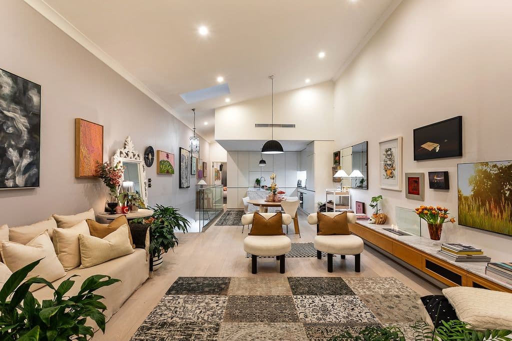 107 Buckland Street, Alexandria - Image 1