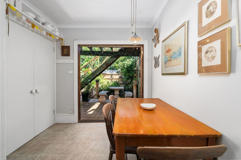 2 Cardwell Street, Balmain - Thumbnail 3