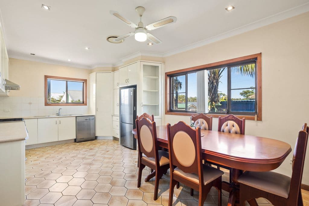 79 Pioneer Road, Bellambi - Thumbnail 4