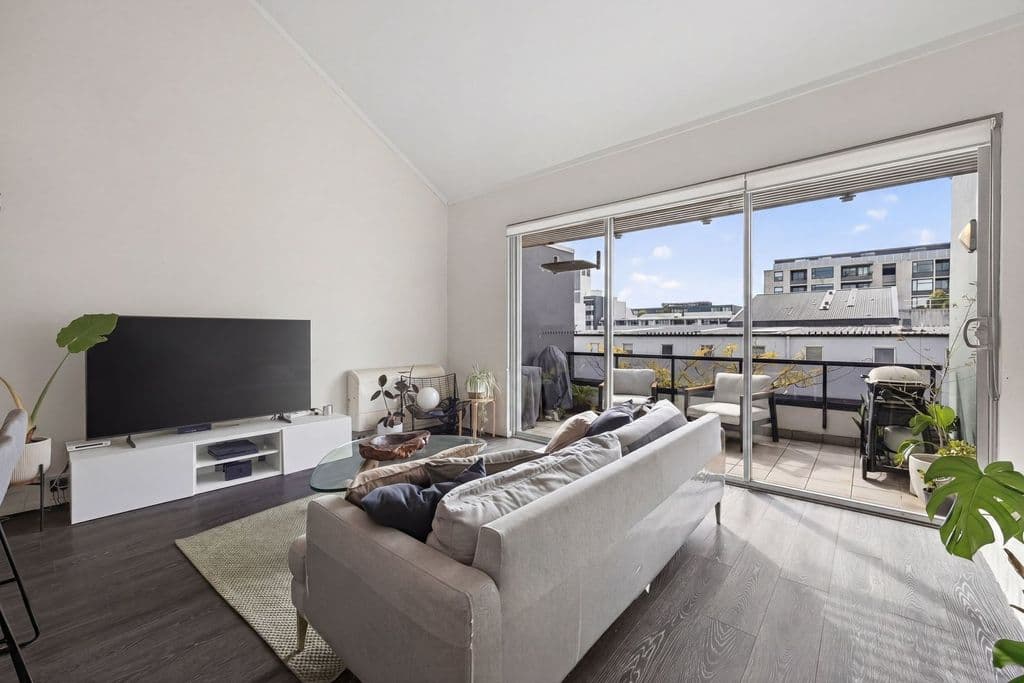 77/20 Eve Street, Erskineville - Image 1